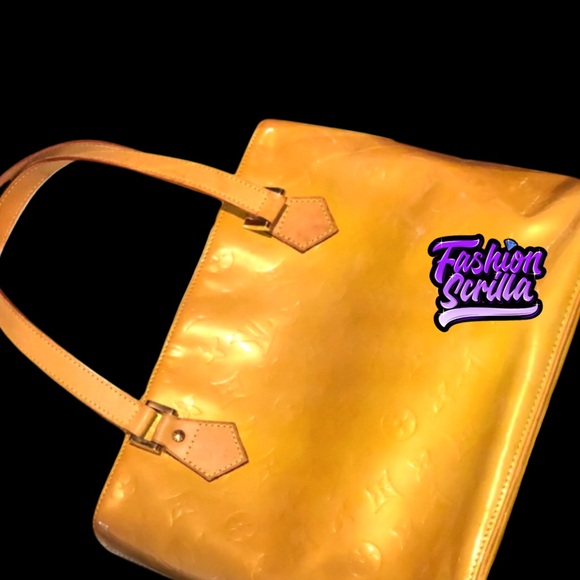 Louis Vuitton Vintage Authentic Gold Yellow Patent Leather Tote bag - Picture 2 of 16